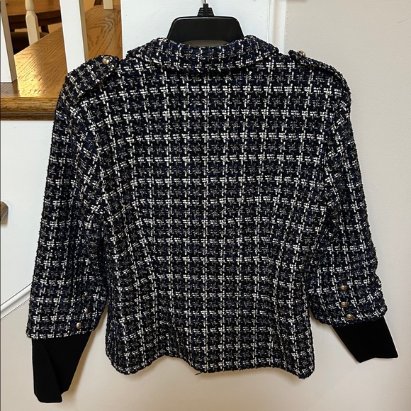 Joseph Ribkoff 10 Black+White Textured Plaid Blazer gathered sleeves - Picture 12 of 16